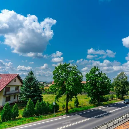 Pod Lipami 3* Lipno (Leszno)