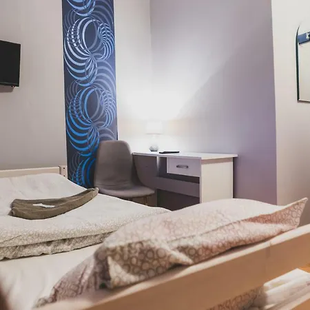 Pod Lipami Gasthof Lipno (Leszno)